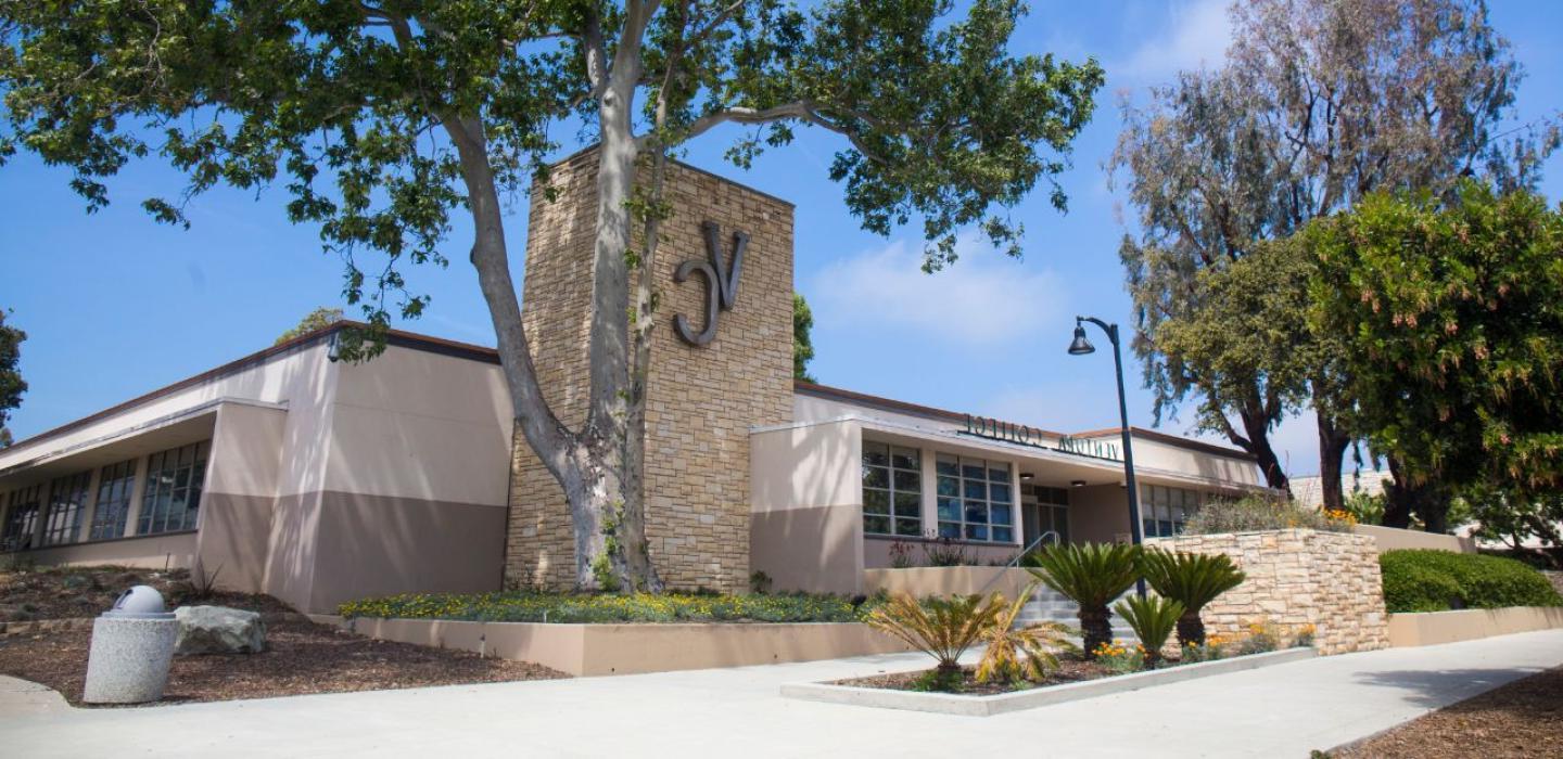 Picture of Ventura College Administration Building